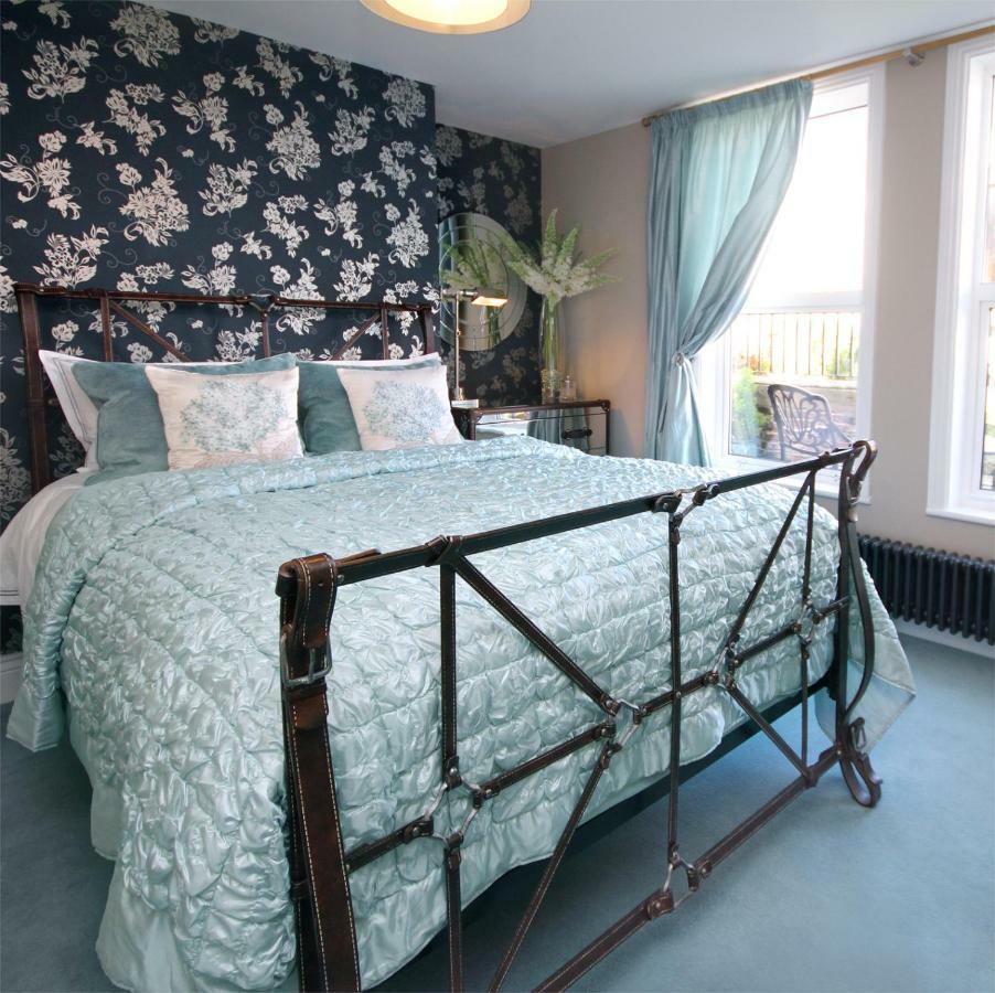 The Mainstay Luxury Boutique Rooms With Private Parking Whitby Exteriör bild